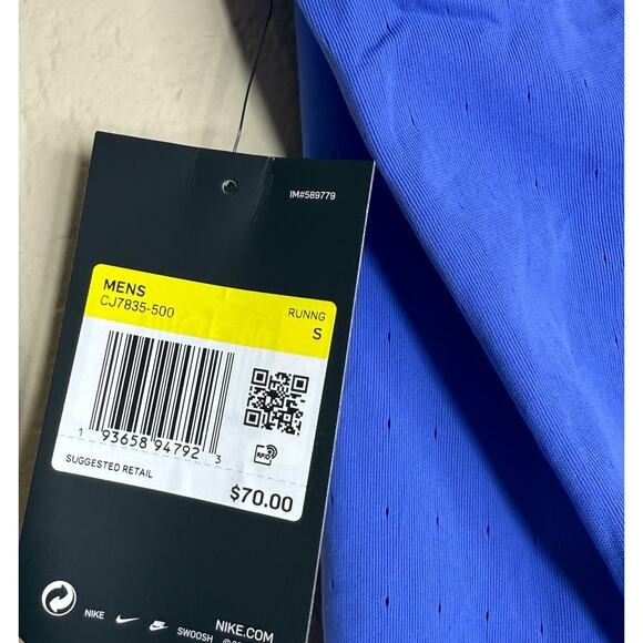 Nike AeroSwift Men’s Running Tank Top Blue Size Small Lightweight Race Singlet - Picture 6 of 14